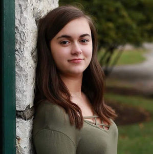 Meet your Posher, Hannah